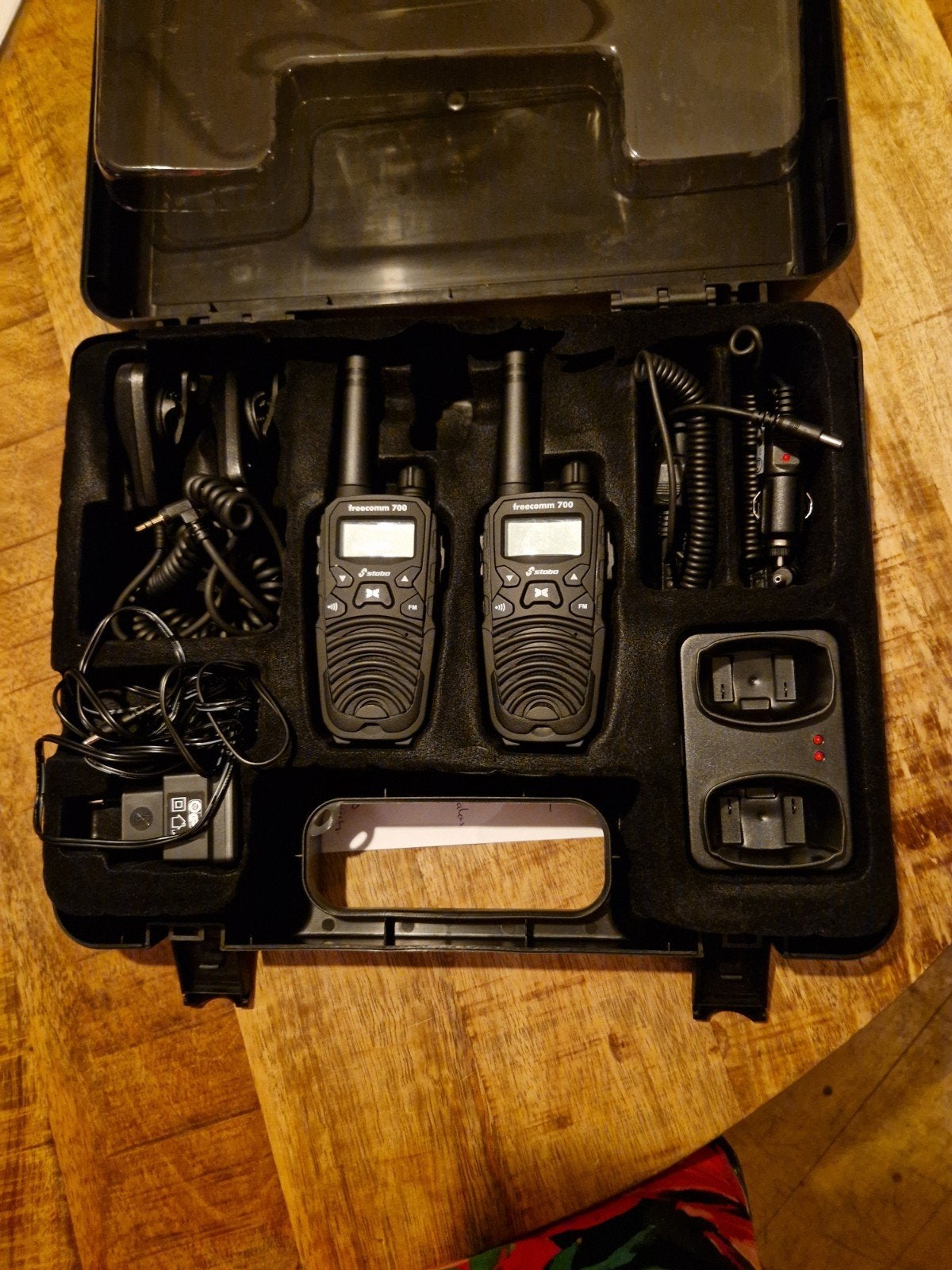 Stabo Freecomm 700 Portofoon Set met Uitgebreide Accessoires, Telecommunicatie, Portofoons en Walkie-talkies, Ophalen of Verzenden