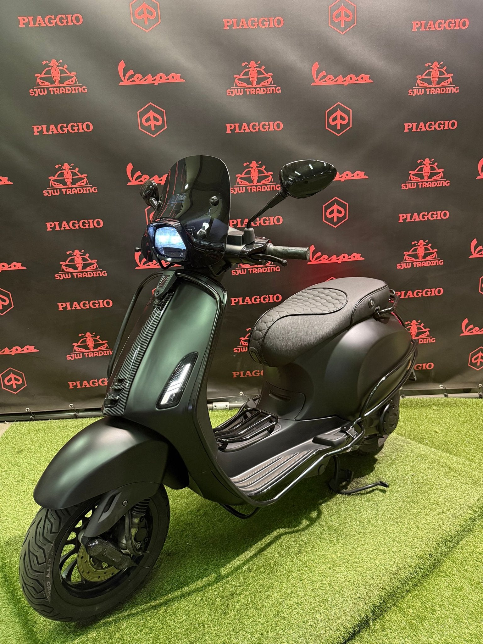 Vespa Sprint 2019 Snor/Brom! Mat Zwart / RS Zadel / Garantie, Fietsen en Brommers, -, -, Ophalen of Verzenden, -