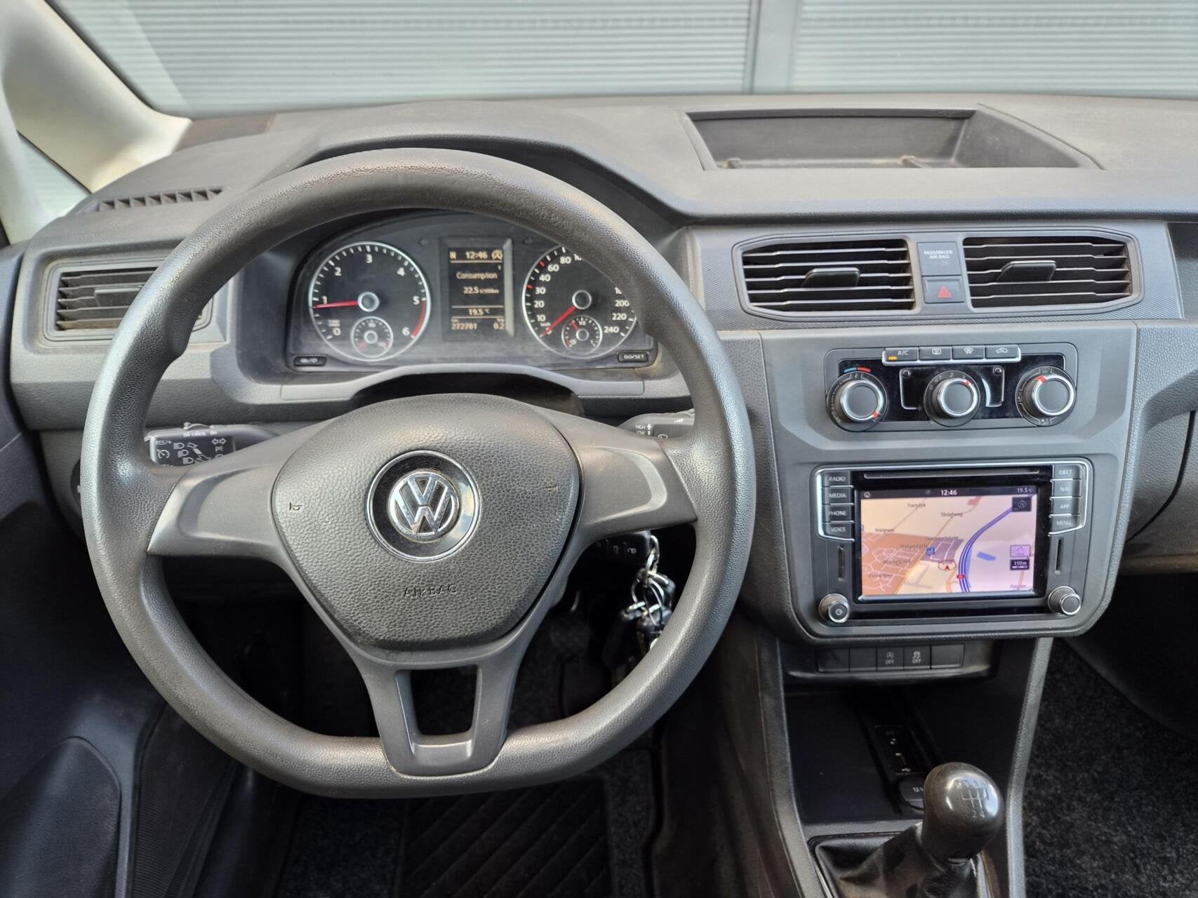 Volkswagen Caddy 2.0 TDI L1H1 Airco cruise navi trekhaak eu6, Auto's, Stof, Gebruikt, 4 cilinders, Volkswagen