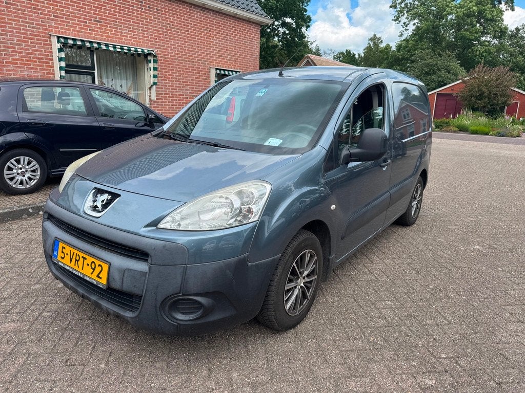 Peugeot Partner 120 1.6 HDI L1 XR Profit + ! NIEUWE APK !, Voorwielaandrijving, Euro 5, Gebruikt, 4 cilinders