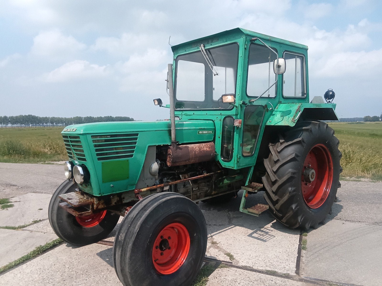 Deutz D100.06 en International 844 S, Ophalen, Gebruikt, Tot 80 Pk, Overige merken