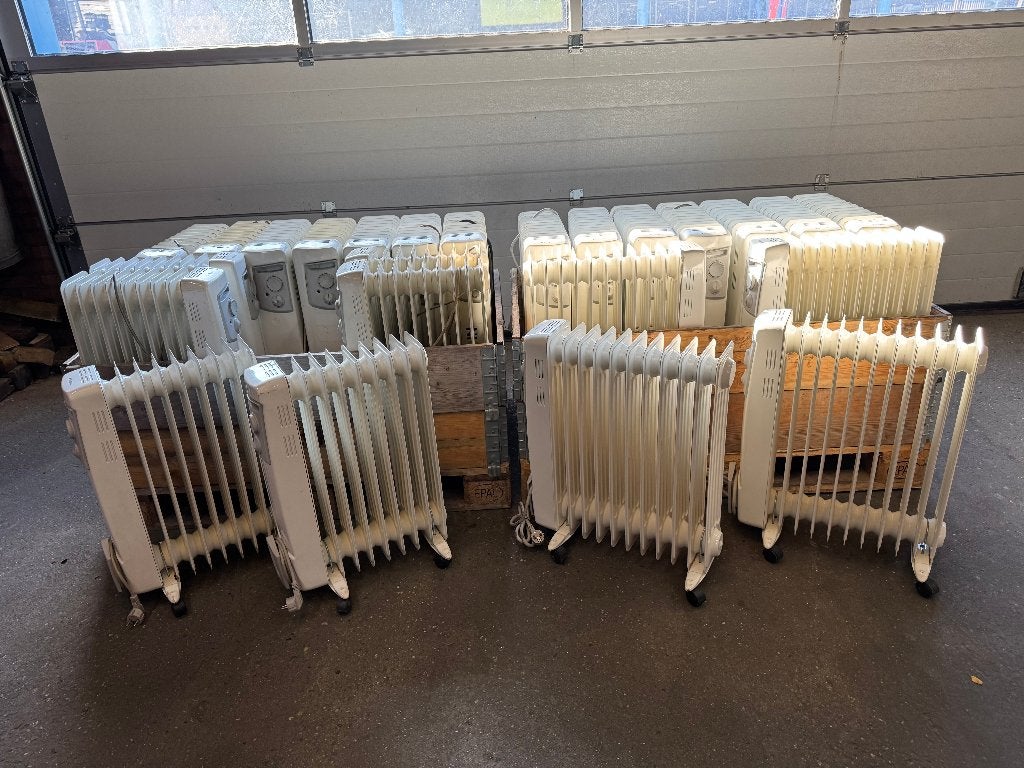 Dimplex oliegevulde radiator kachel 1200 tot 3000 Watt, Ophalen, Gebruikt, Radiator, Minder dan 60 cm