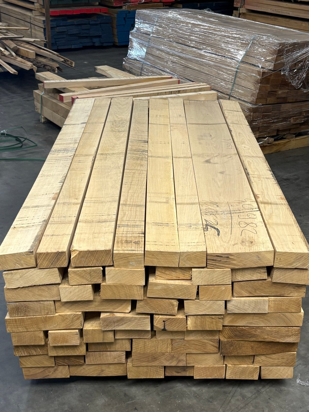houten planken noten/eiken/essen voor interieurtoepassingen, 25 tot 50 mm, Nieuw, Ophalen of Verzenden, 250 tot 300 cm