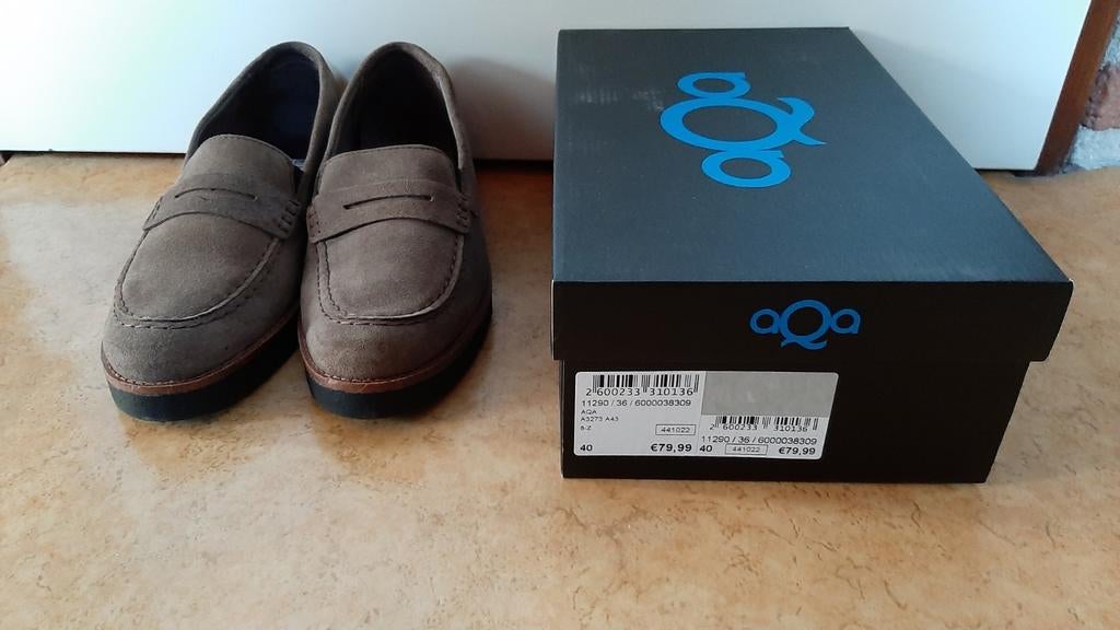 NIEUWE LEREN AQA BEIGE-BRUINE INSTAPPERS LOAFERS MAAT 40, Loafers, Bruin, Nieuw, Ophalen of Verzenden