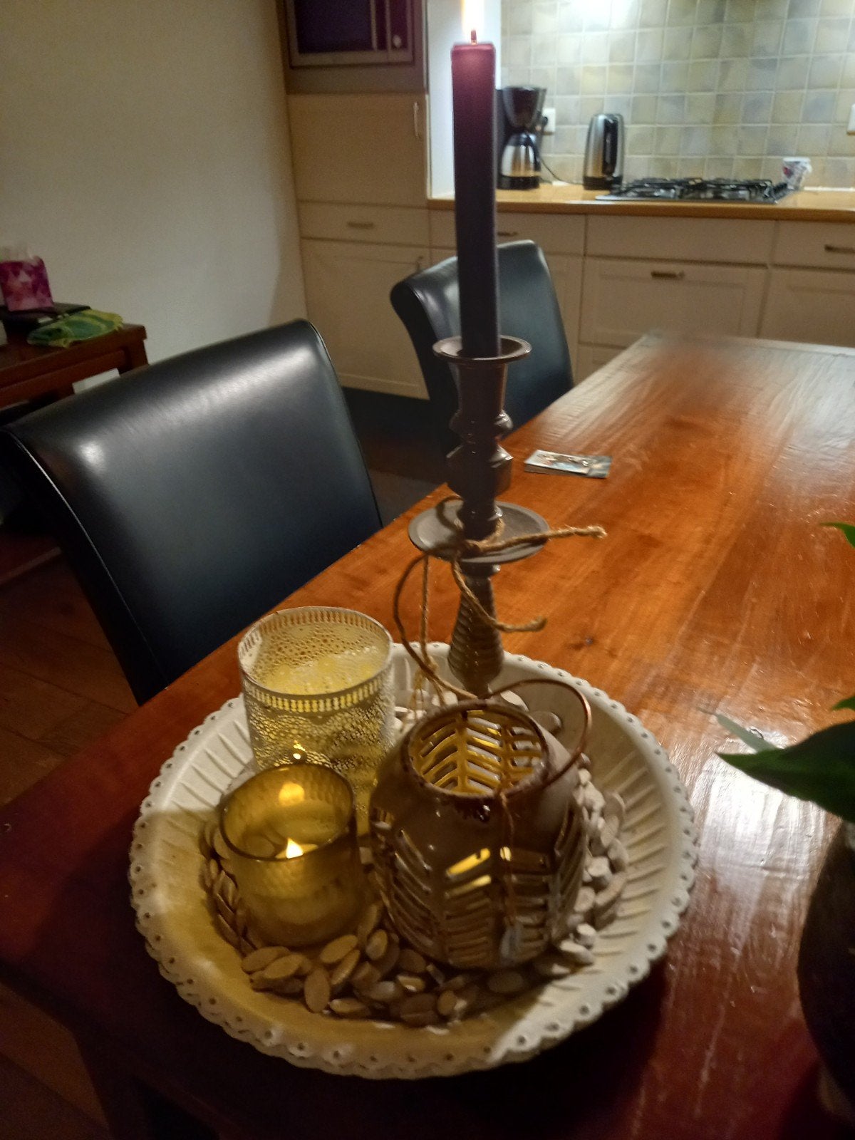 Decoratieve schaal met kaarsen en kandelaar, Huis en Inrichting, Gebruikt, Meerkleurig, Ophalen of Verzenden, Metaal