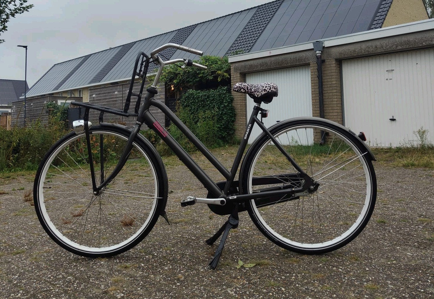 Sparta FAB 4 Damesfiets 28 inch - 3 Versnellingen, Terugtraprem, Versnellingen, Ophalen of Verzenden, Zo goed als nieuw