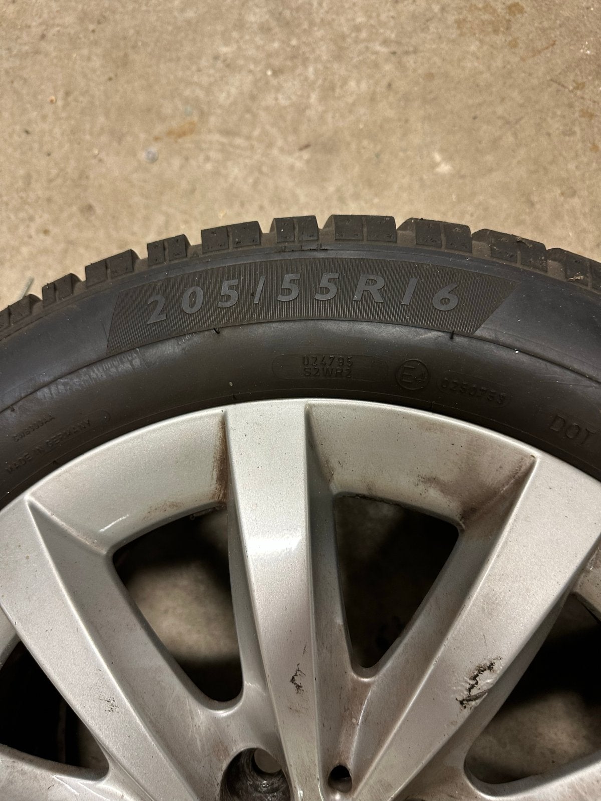4x Winterbanden met Lichtmetalen Velgen 205/55 R16, Auto-onderdelen, Banden en Velgen, Ophalen, Gebruikt, 16 inch, Banden en Velgen