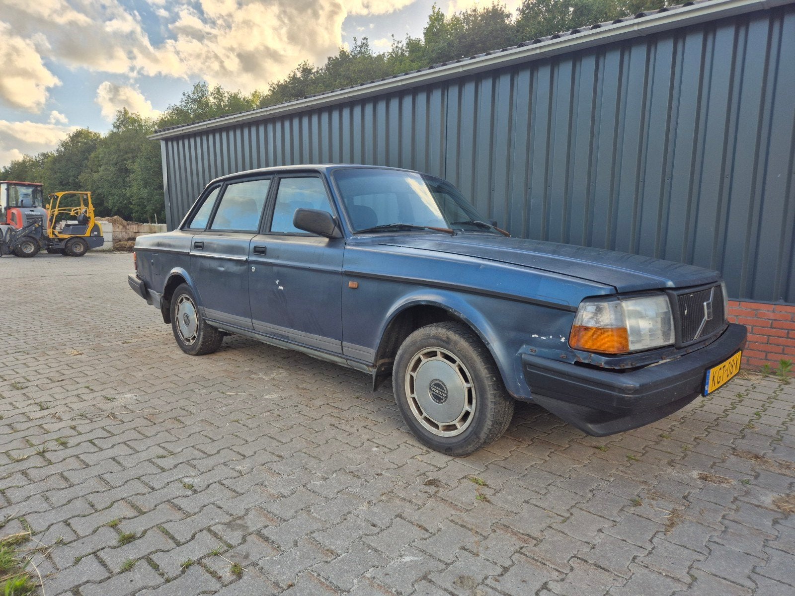 ophanging  volvo 240/244/245 achteras/veerpoten, Ophalen, Nieuw, Volvo