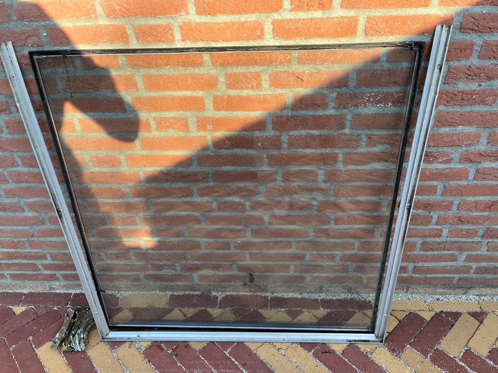 Gratis dubbel glas t.b.v. Velux raam GGL 606, 114 x 118, Ophalen, Gebruikt, Dakraam, Dubbelglas