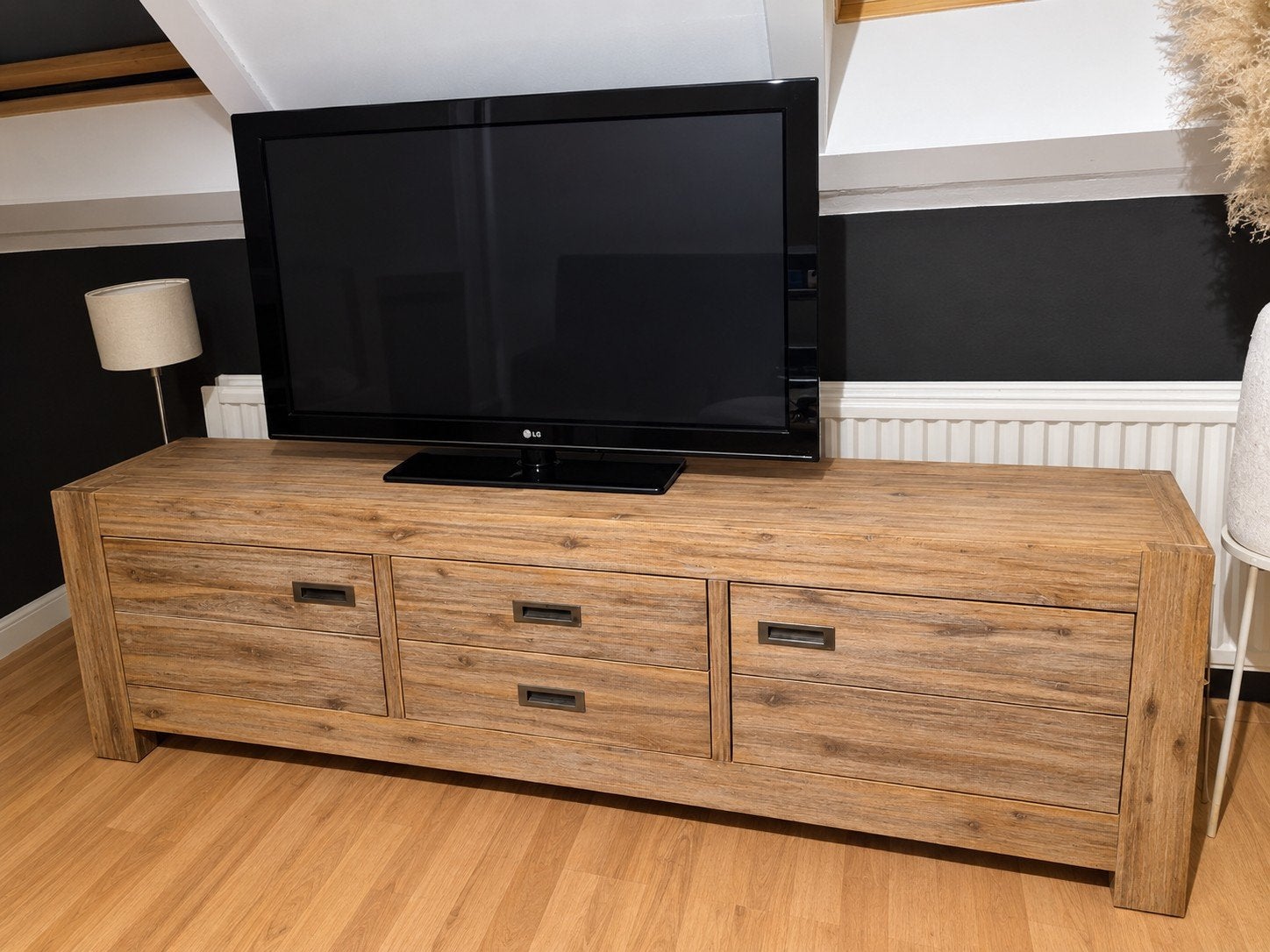 Houten dressoir / tv-meubel MOET WEG!, Ophalen, Gebruikt, 150 tot 200 cm, Met lade(s)