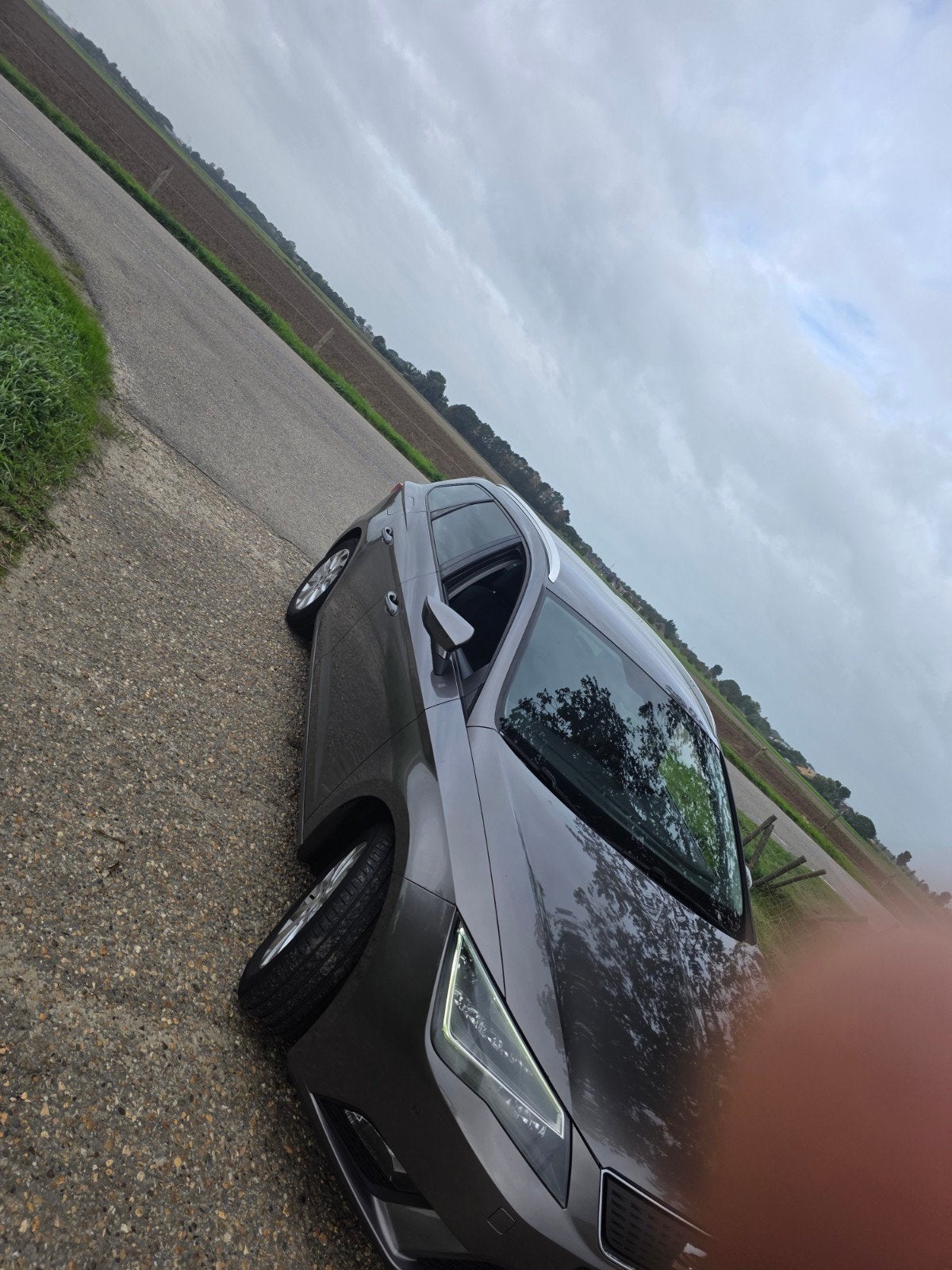 Seat Leon 1.6 TDI 110pk 2014, Auto's, Voorwielaandrijving, 4 cilinders, Leon, Origineel Nederlands