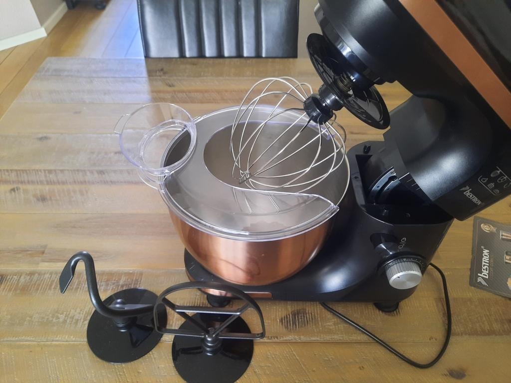 Keukenmachine nieuw., 2 tot 3 liter, Ophalen, Nieuw, 3 snelheden of meer