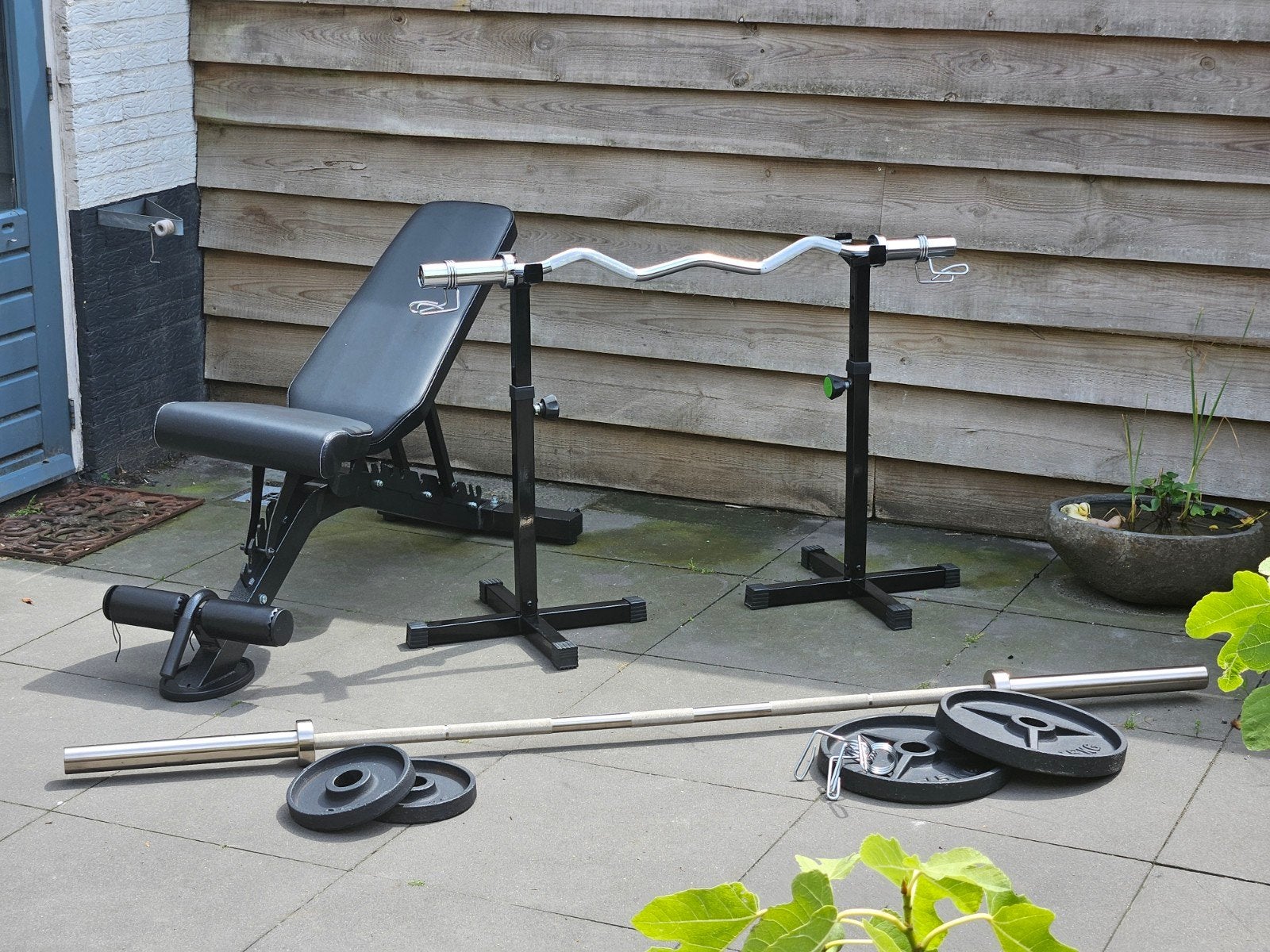 Complete halterbank set met halterstang en gewichten, Ophalen, Gebruikt, Fitnessbank