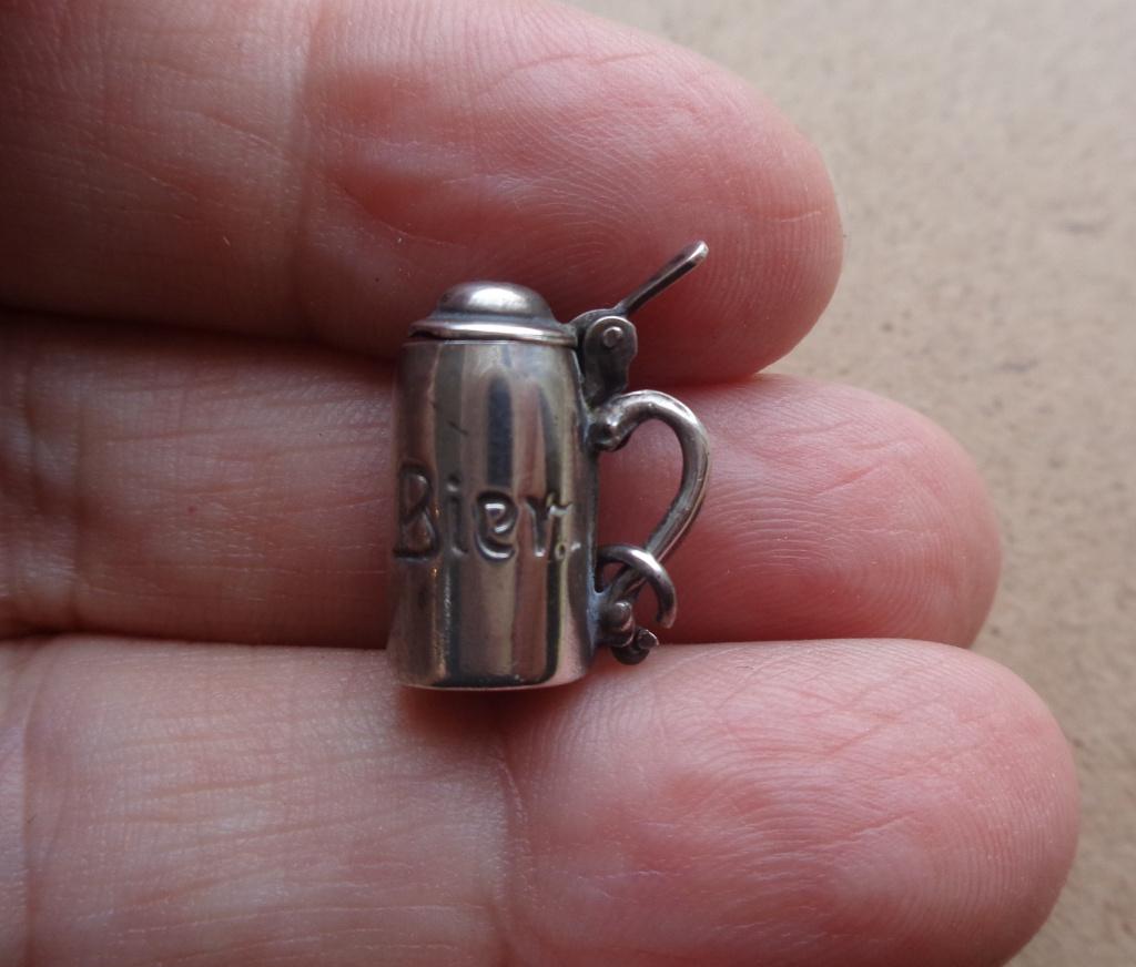 zilveren vintage bedel bierpul [467], Overige merken, Verzenden, Zo goed als nieuw, 1 bedel