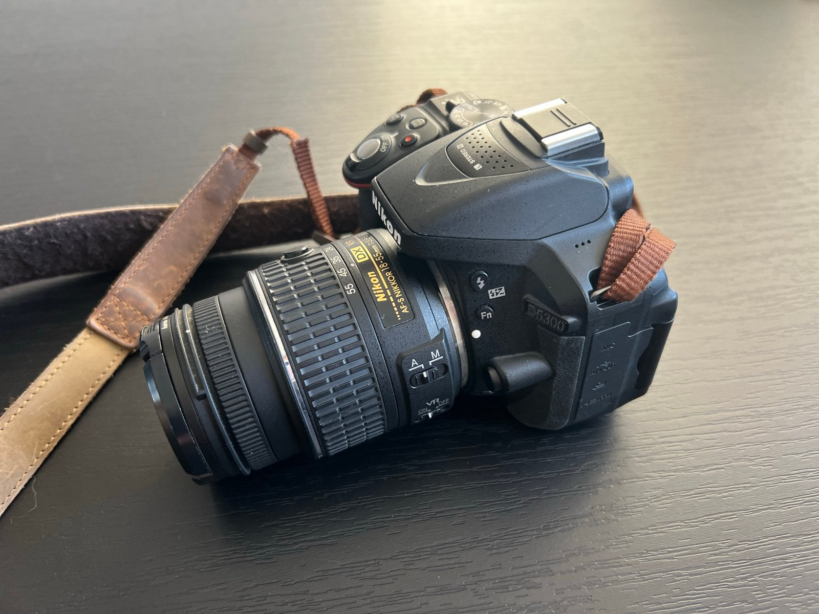 Nikon D5300 spiegelreflexcamera met Nikkor lens, Audio, Tv en Foto, Fotocamera's Digitaal, Ophalen, Gebruikt, Spiegelreflex, Nikon
