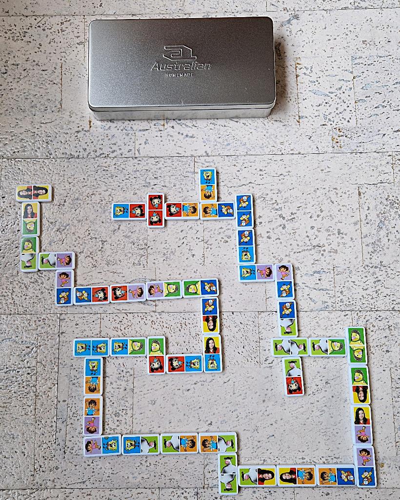 Domino spel - 42 stenen, Ophalen of Verzenden, Nieuw, Nickelodeon
