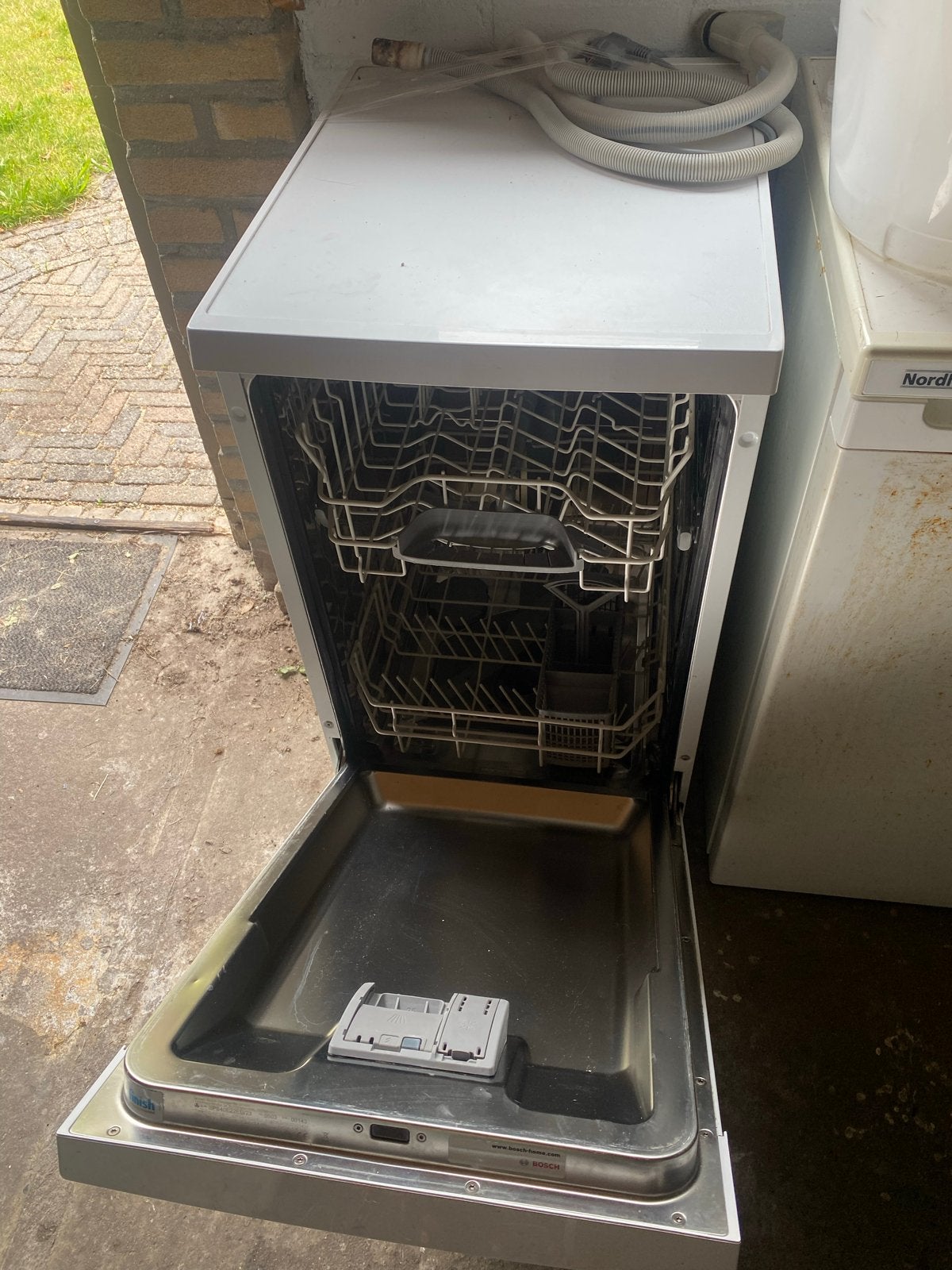 Bosch 2-persoons vaatwasser - Goede staat, Ophalen, Gebruikt, Minder dan 85 cm, 45 tot 60 cm