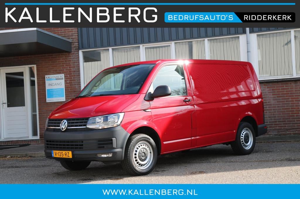 Volkswagen Transporter 2.0 TDI L1H1 Comfortline / 150PK Auto, Auto's, Stof, Gebruikt, 4 cilinders, 150 pk