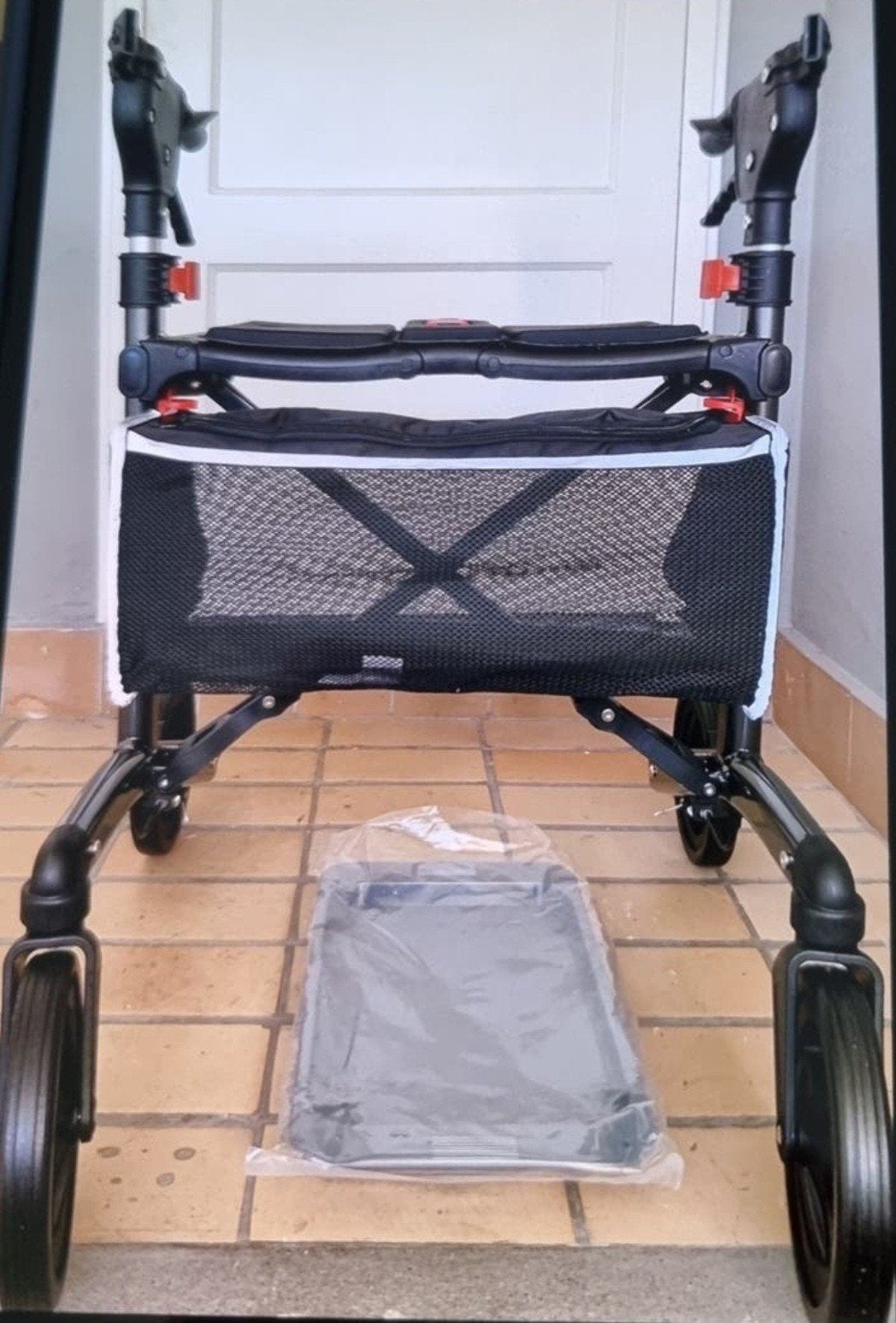 nieuwe lichtgewicht rollator, Diversen, Rollators, Ophalen, Lichtgewicht, Nieuw