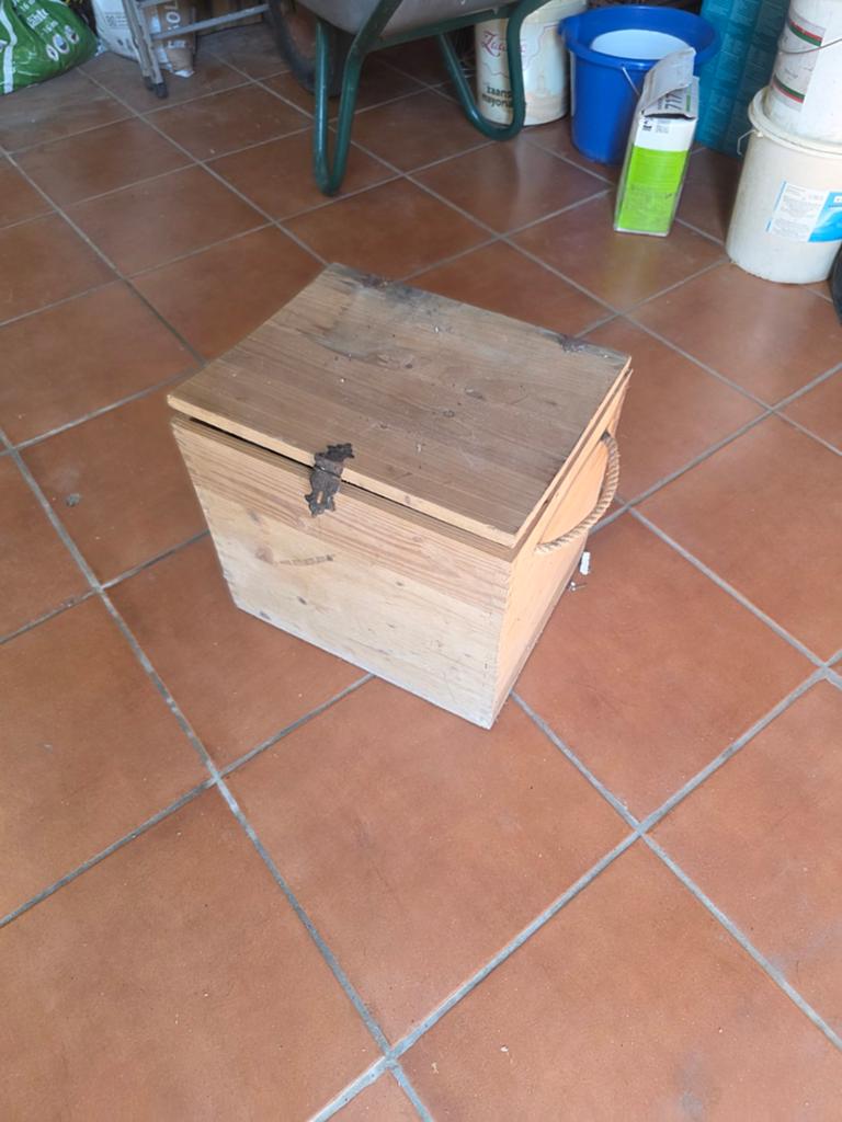 Wijn uit 1976 - Decoratief object voor verzamelaars, Ophalen, Gebruikt, Overige gebieden, Rode wijn