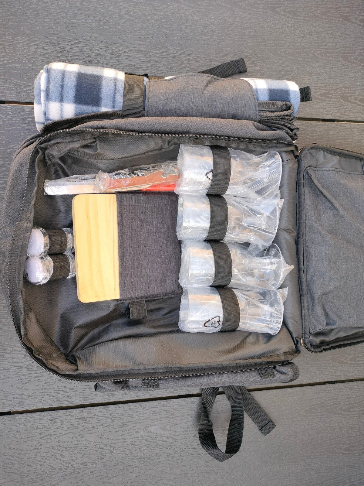 Luxe 4-Persoons Picknick Rugzakken met Koelvak & Kleed, 40 tot 60 cm, 30 cm of meer, Zwart, Ophalen of Verzenden