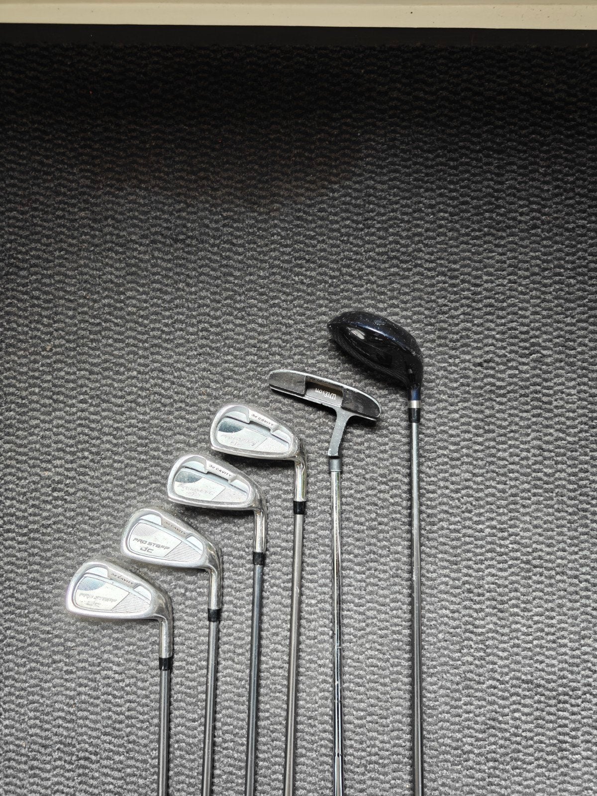 Complete Wilson Prostaff DC golfset (P,5,7,9,Wood 3,Putter), Sport en Fitness, Golf, Ophalen of Verzenden, Gebruikt, Set