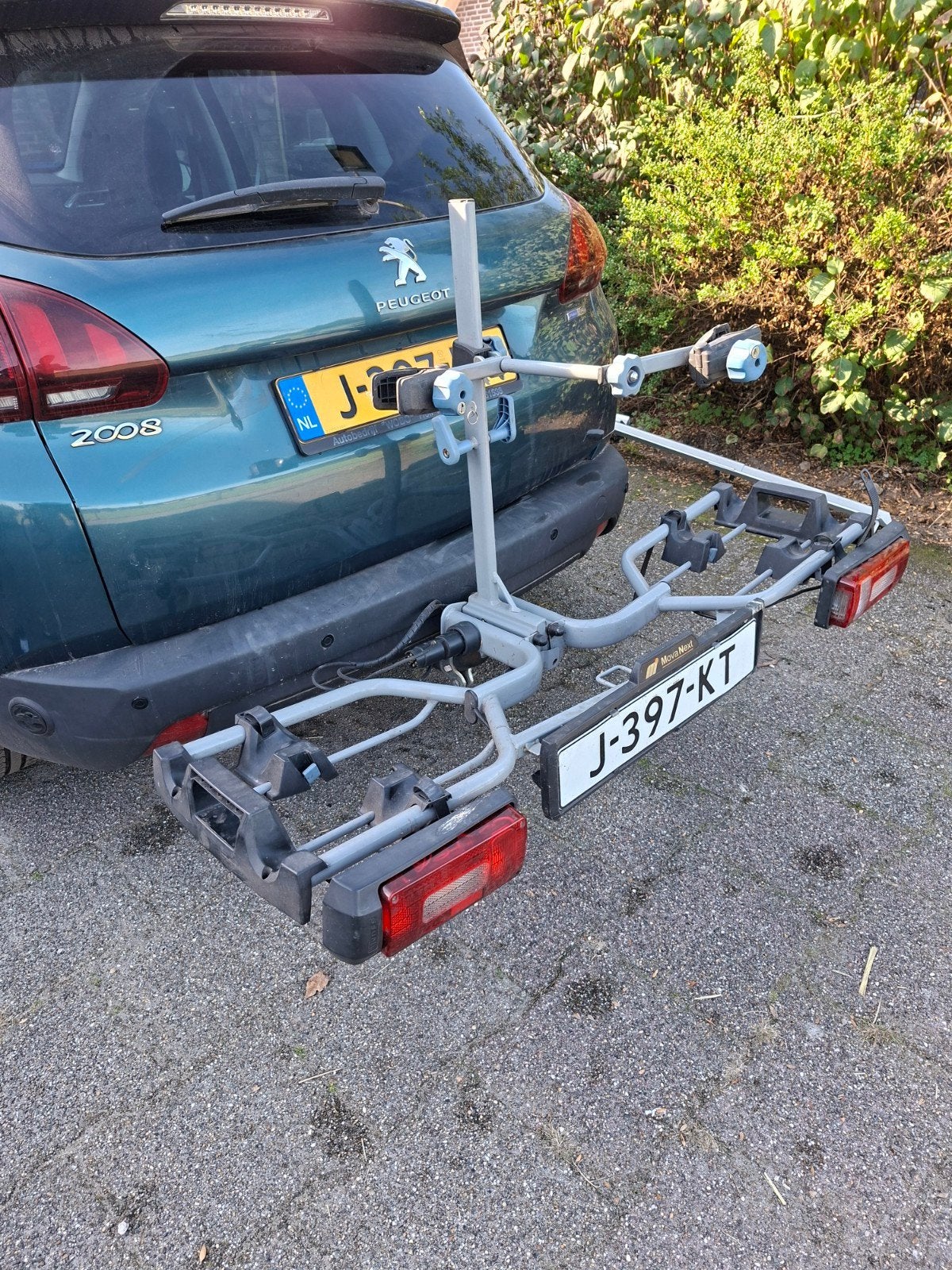 Mova Next fietsendrager, compleet en afsluitbaar, Ophalen, Gebruikt