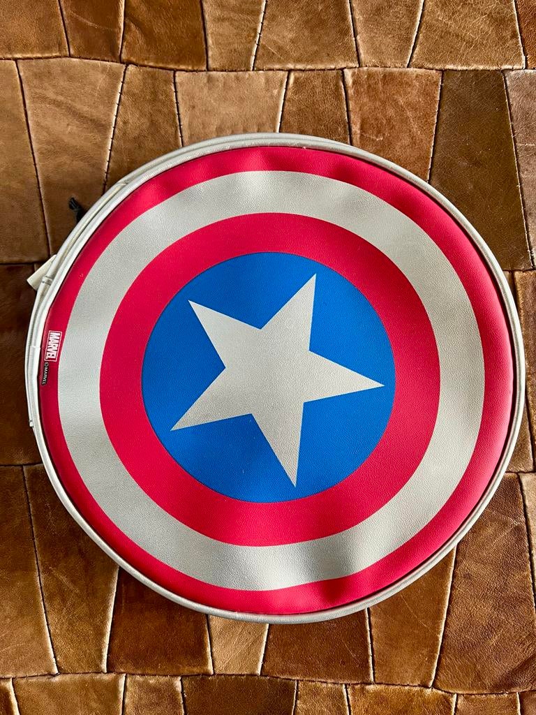 Marvel Captain America Toilettas met inhoud, Ophalen of Verzenden, Zo goed als nieuw, Rood, Jongen of Meisje
