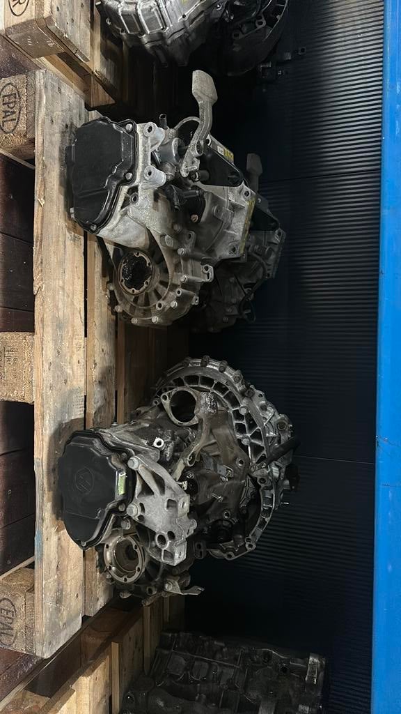 Versnellingsbak caddy 2.0 benzine MBT, Ophalen