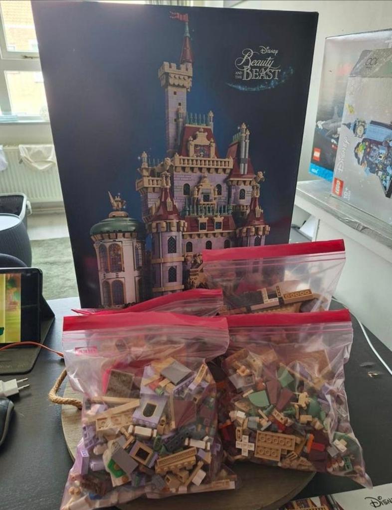 Lego - Disney Kasteel van Belle en het Beest - Nummer  4321, Lego, Ophalen of Verzenden, Zo goed als nieuw, Disney