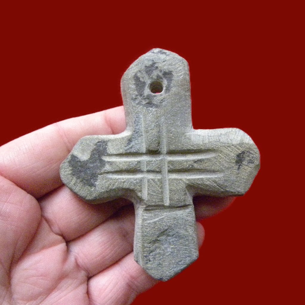 Groot Middeleeuwse stenen Kruishanger Bodemvondst, Antiek en Kunst, Ophalen of Verzenden