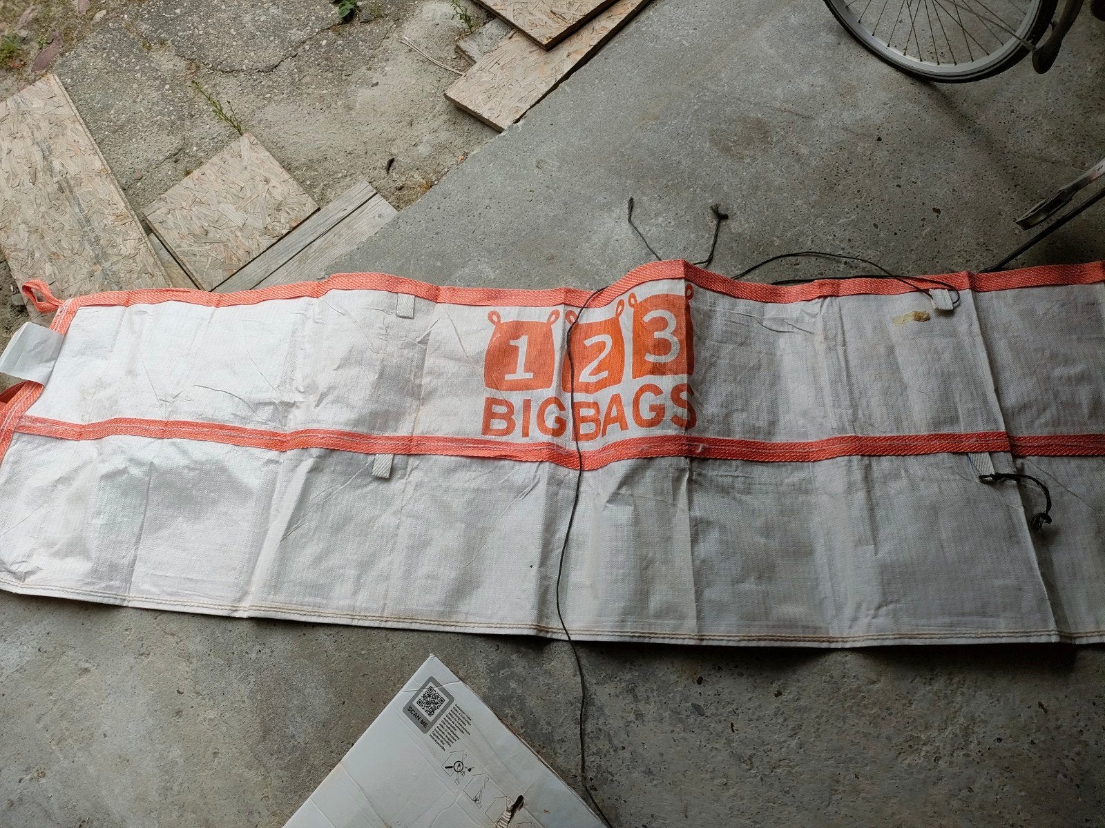 Grote stortkoker voor bouwafval - Handig en stevig, Doe-het-zelf en Verbouw, Overige Doe-het-zelf en Verbouw, Ophalen of Verzenden