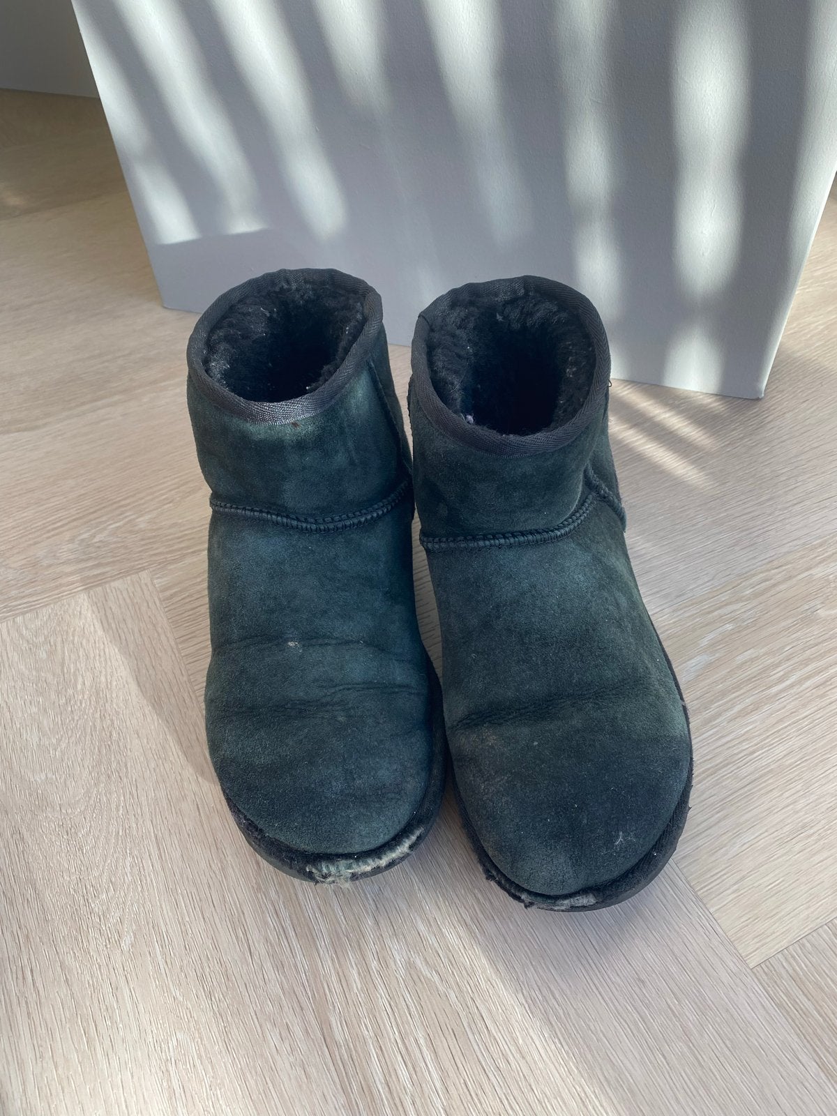 Zwarte UGG laarzen - Maat 36, Gebruikt, Jongen of Meisje, Ophalen of Verzenden, Laarzen