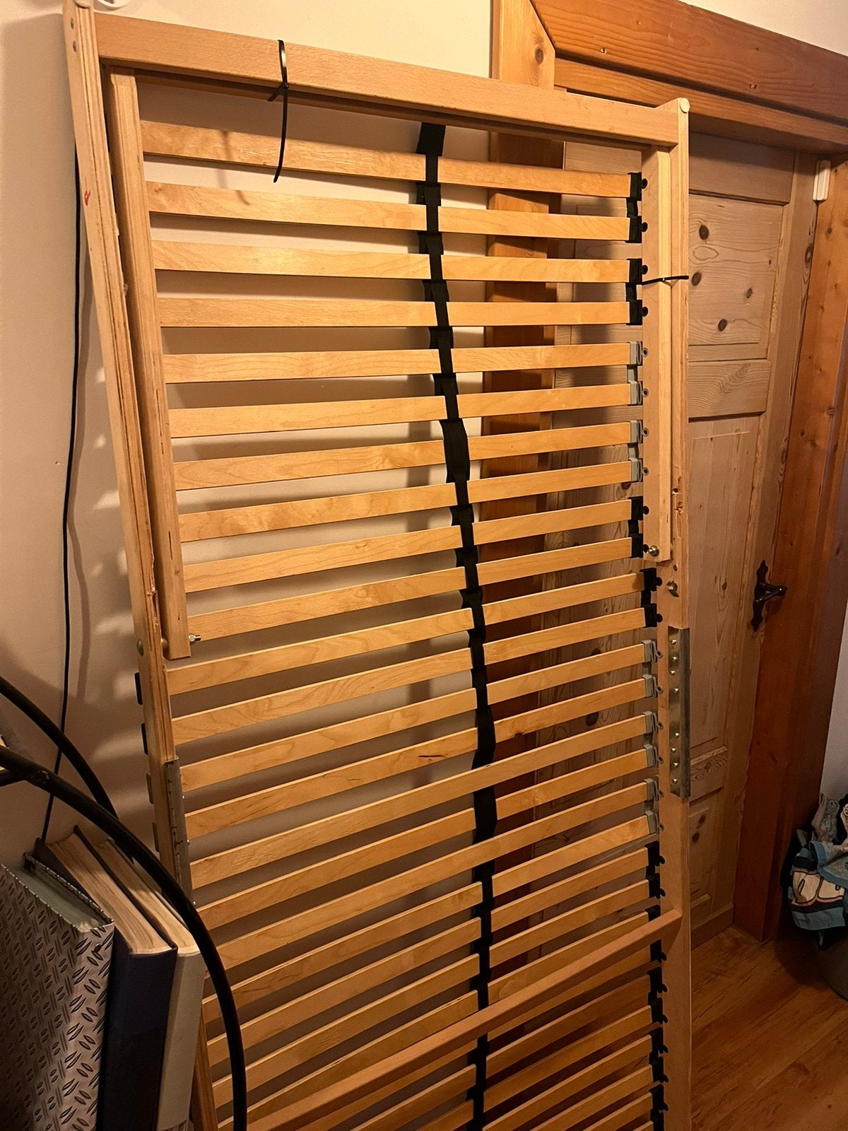 Verstelbare lattenbodem, Ophalen, Zo goed als nieuw, Eenpersoons, 90 cm