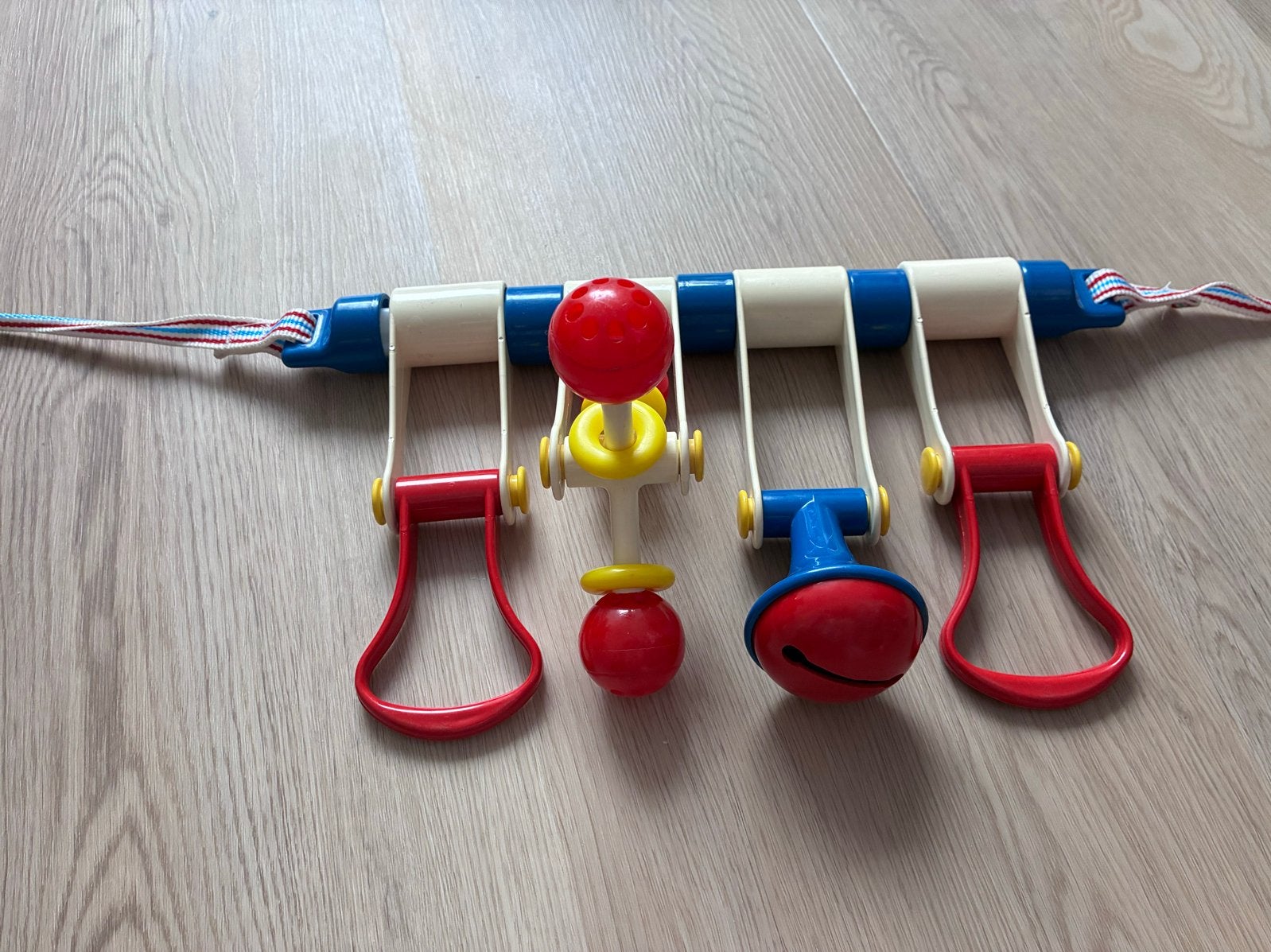 Vintage babygym / speelrekje - Vergeeld, Ophalen of Verzenden, Gebruikt, Babygym, Met geluid