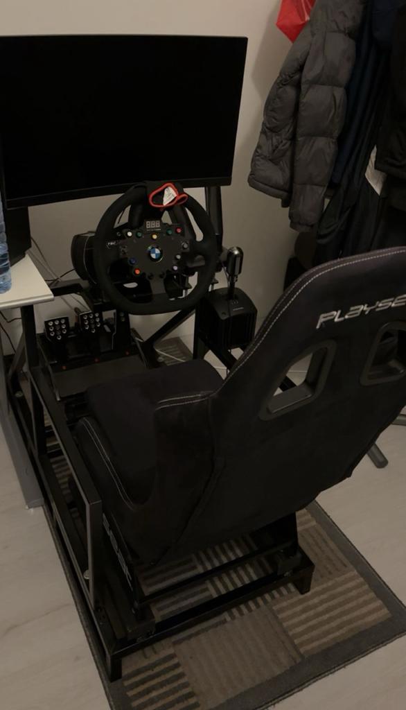 Fanatec CSW 2.5 8nm + ClubSport V3 Pedals + Stevige rig, Ophalen, Zo goed als nieuw