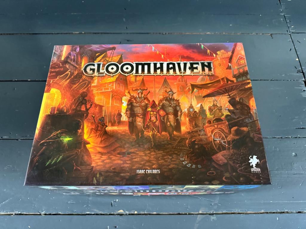Gloomhaven bordspel met organiser, Hobby en Vrije tijd, Wargaming, Ophalen, Zo goed als nieuw, Overige soorten