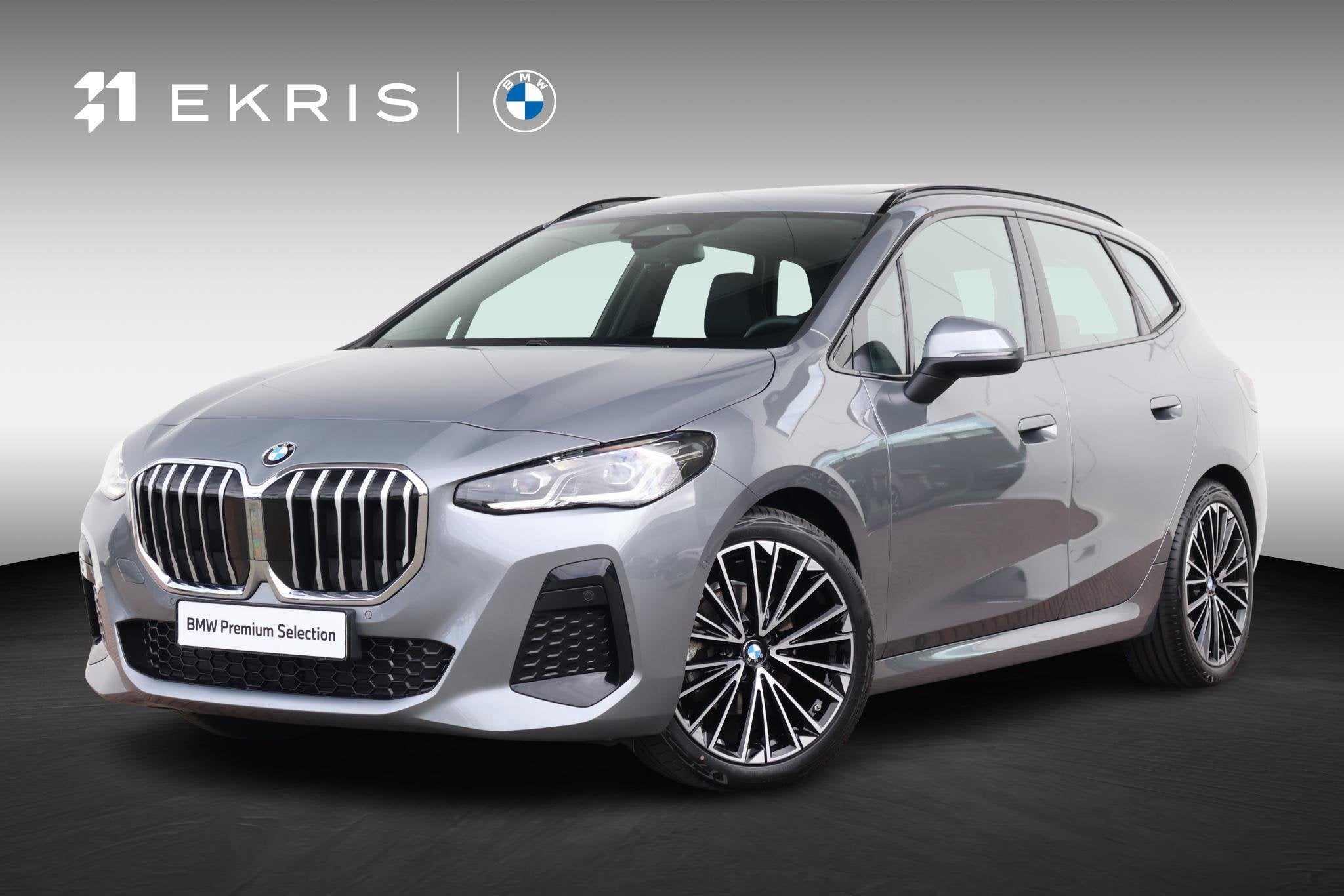 BMW 2 Serie Active Tourer 220i / M-Sport Pakket / Pano Dak /, Stof, Gebruikt, Met garantie (alle), Origineel Nederlands