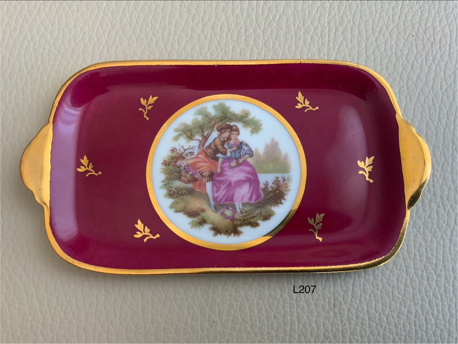 Limoges Porseleinen Schoteltje met Romantische Scène, Antiek en Kunst, Ophalen of Verzenden