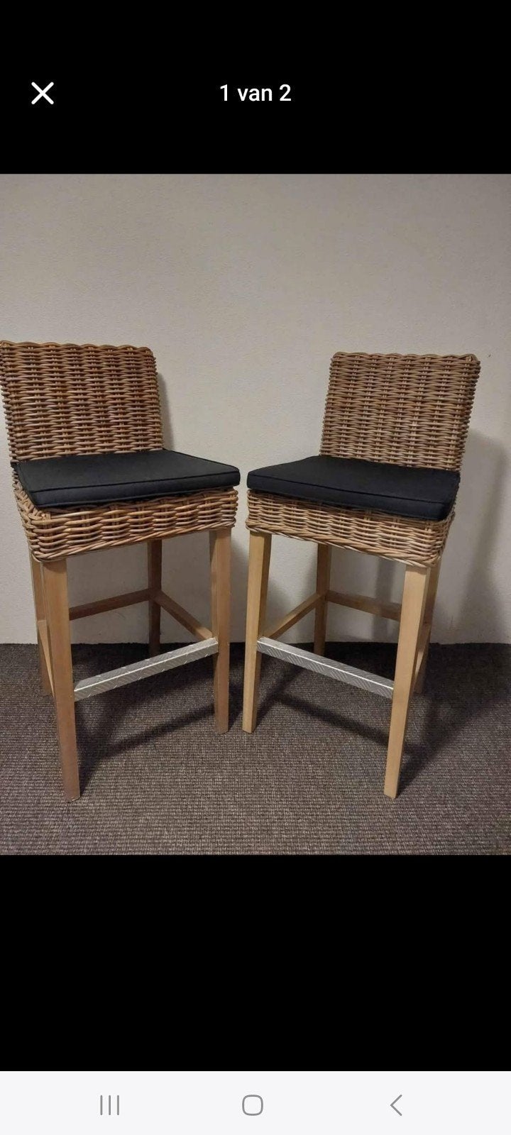 Rotan barkrukken set van 2, 2 krukken, Ophalen, 60 tot 90 cm