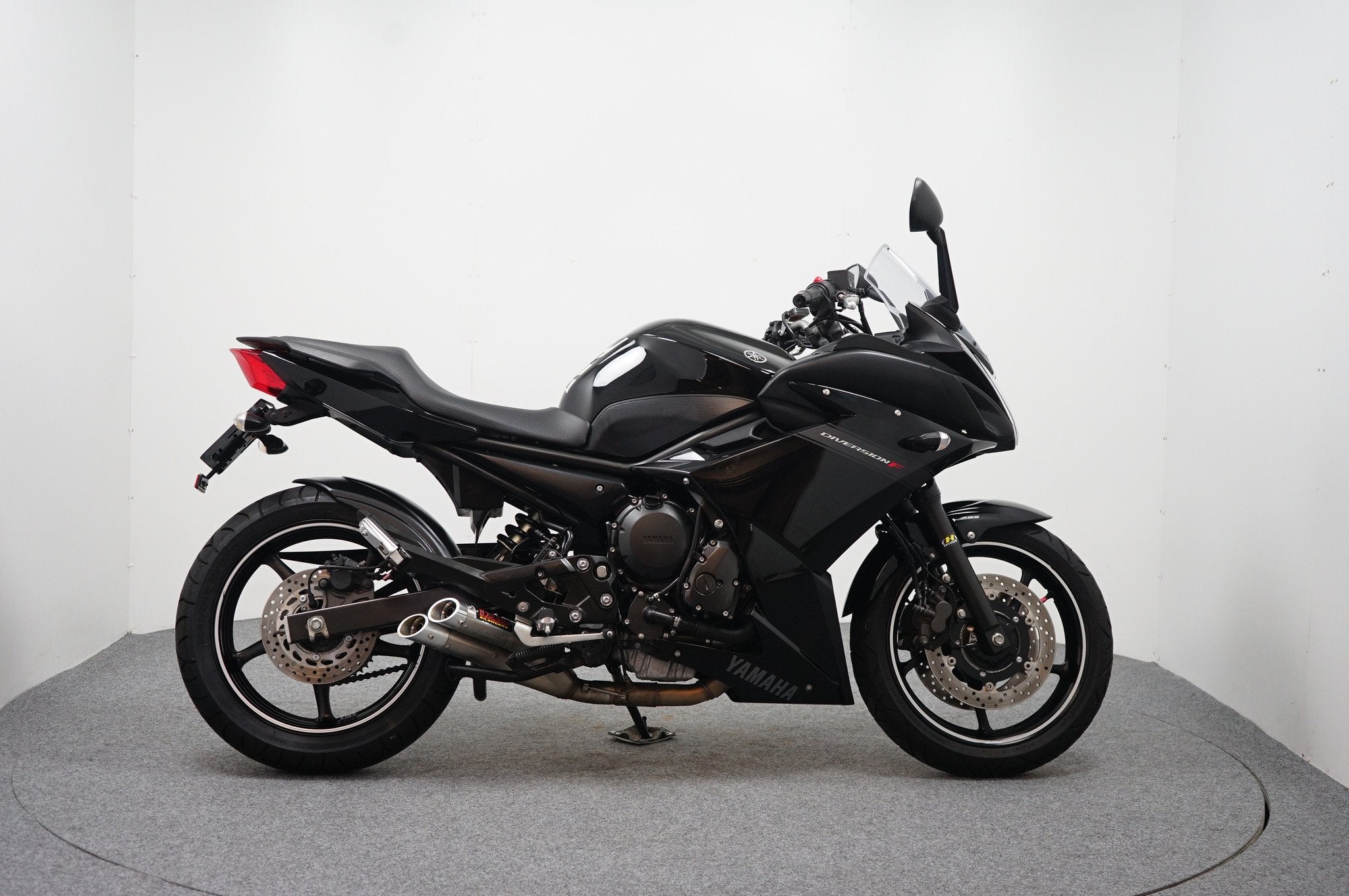 Yamaha XJ6 Diversion GERESERVEERD MB 10/10 (bj 2013), Sport, Meer dan 35 kW, ABS, 600 cc