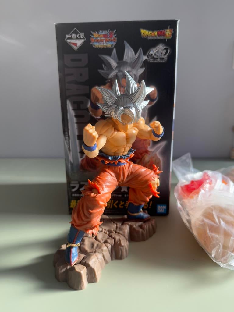 Bandai dragonball ichibankuji Ultra Instinct Goku figure, Ophalen of Verzenden, Zo goed als nieuw
