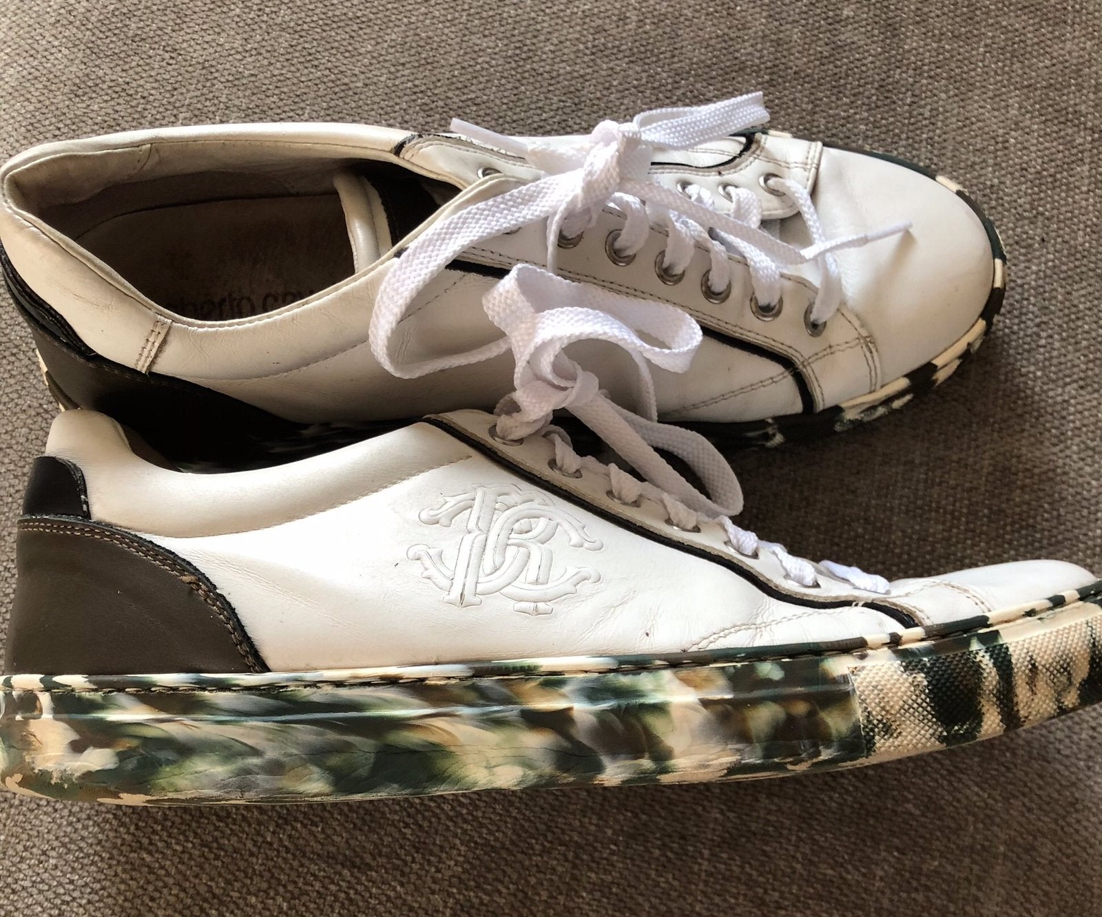 Roberto Cavalli sneakers maat 43, Kleding | Heren, Wit, Ophalen of Verzenden, Sneakers of Gympen, Gedragen