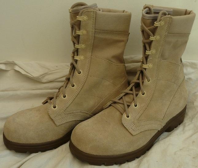 Schoenen / Laarzen Gvt, M92, Desert, maat 43½B, KL, 1990s(1), Verzamelen, Ophalen of Verzenden, Landmacht, Nederland, Kleding of Schoenen