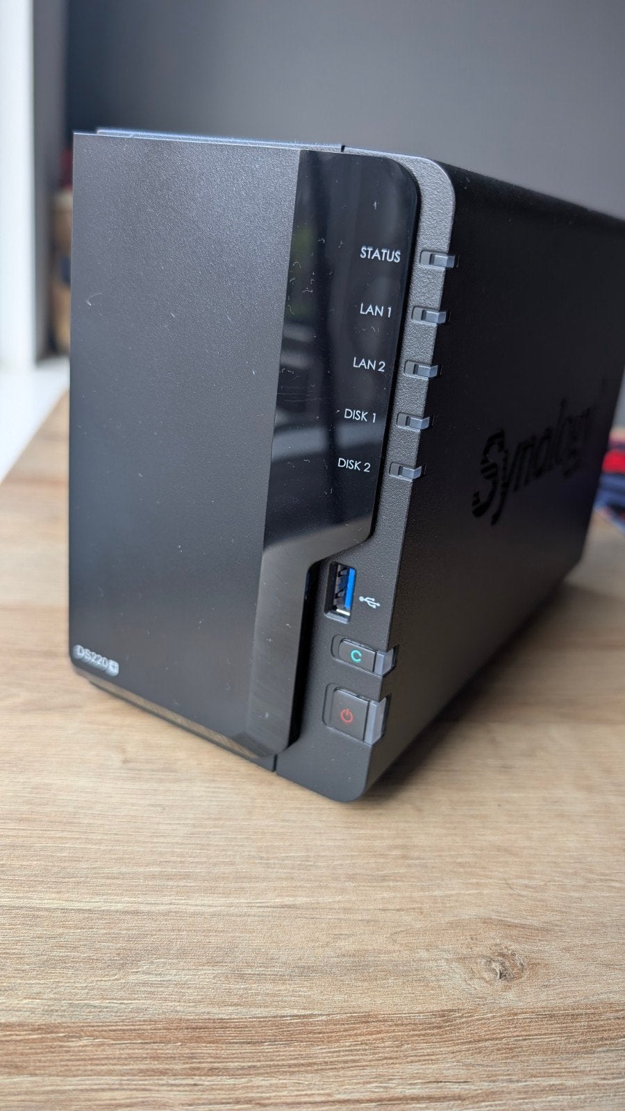 Synology DS220+ NAS met 6GB RAM, Ophalen of Verzenden, Zo goed als nieuw