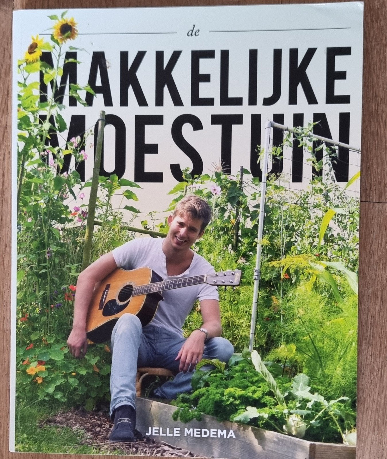 De Makkelijke Moestuin - Jelle Medema, Ophalen of Verzenden, Zo goed als nieuw, Jelle Medema, Moestuin