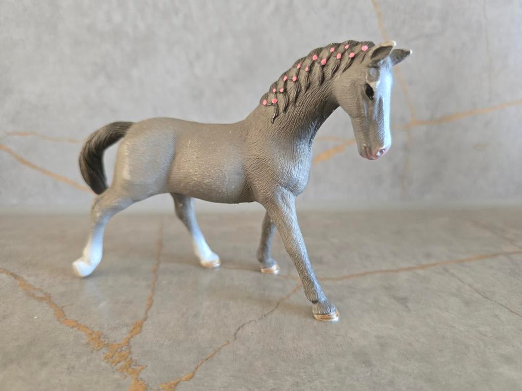 Schleich trakehner merrie, Ophalen of Verzenden, Zo goed als nieuw, Paard, Beeldje of Figuurtje