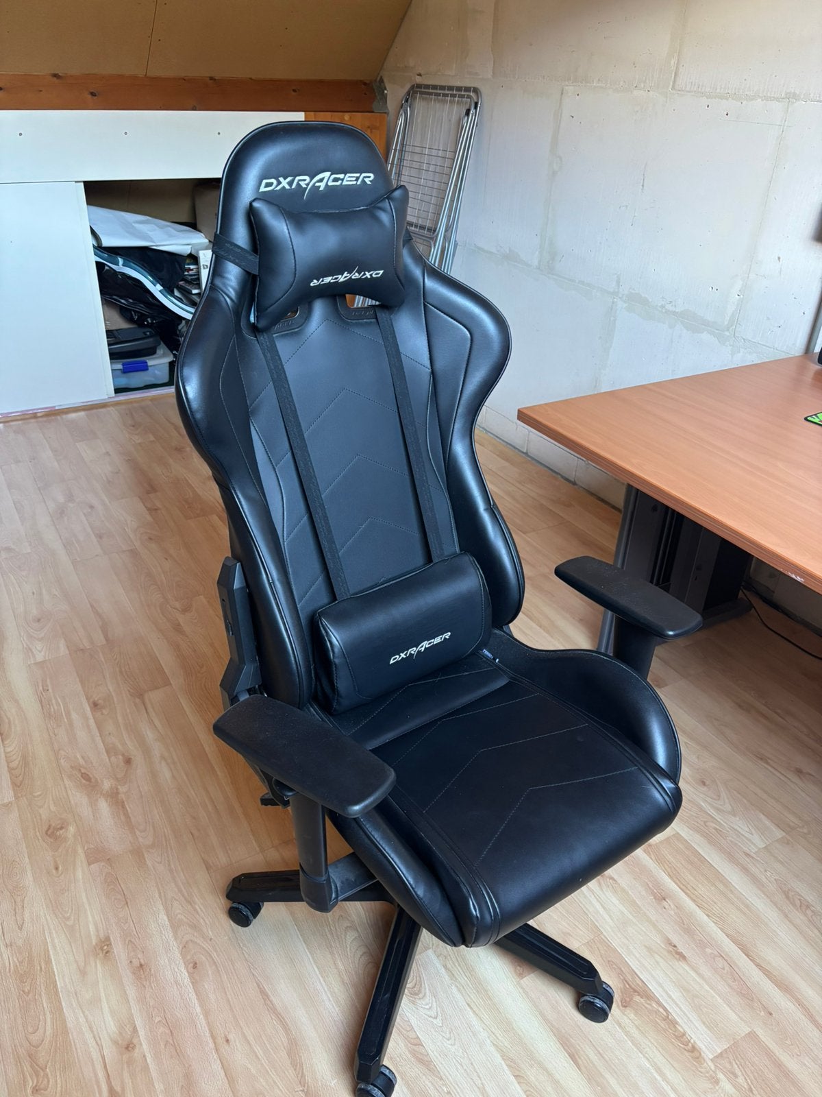 DxRacer gamestoel zwart, Huis en Inrichting, Ophalen, Gebruikt, Zwart, Gaming bureaustoel