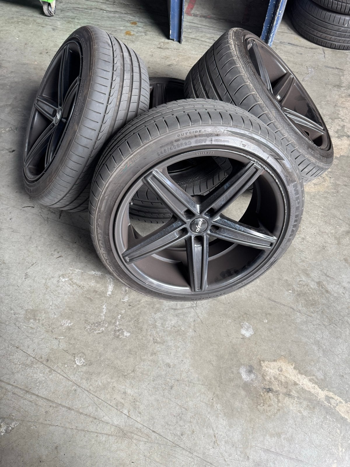Oxigin 20 inch Breedset Continental IMPERIAL HOOGGLANS ZWART, Auto-onderdelen, Banden en Velgen, Banden en Velgen, Ophalen of Verzenden