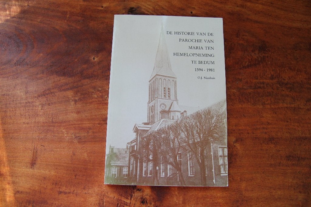 De historie van de Parochie van Maria ten hemelopn. Bedum, Ophalen of Verzenden, Gelezen